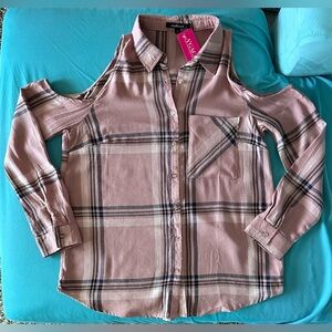 NWT A’gaci Ambiance Cold Shoulder Plaid Pink/Dark Blue Button Down Shirt Size S